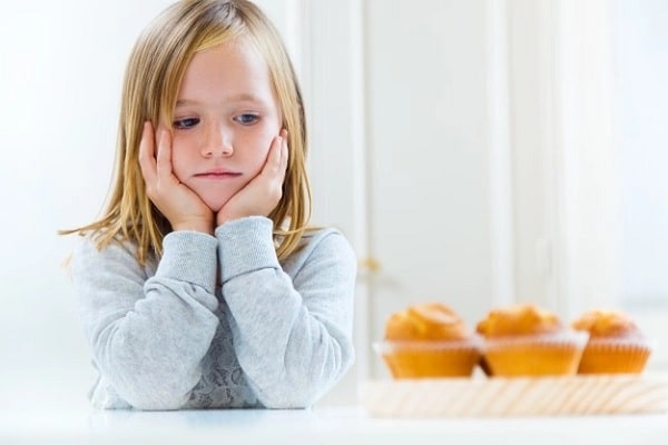 O que acontece se eu ficar sem comer?